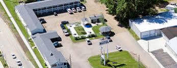 Colonial Motel And Rv Park Mandan Екстер'єр фото